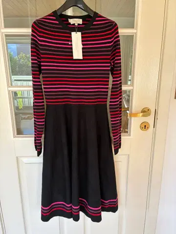 HOBBS LONDON 니트 플레어 원피스 택 포함 미사용품