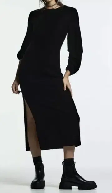 Zara AW21 드레이프 벨벳 드레스 블랙 2731/335