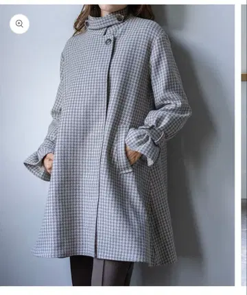 Sirin [캔디 슬리브] 체크 무늬 판초 코트