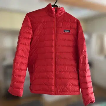 파타고니아 빨간색 다운 자켓 나노 퍼프 M