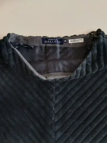 TOMORROWLAND 겨울 스커트 디자인 블랙 스커트