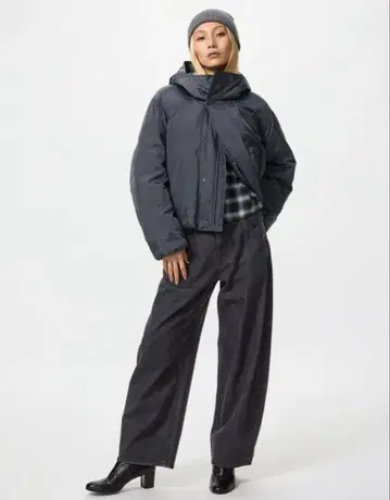 유니클로 배기 커브진