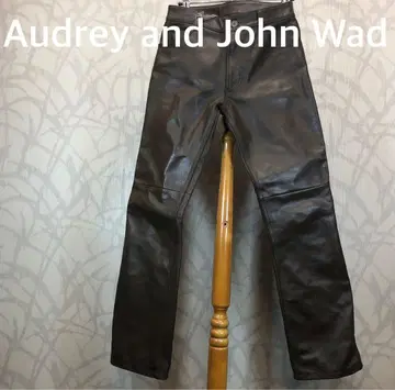 Audrey and John Wad 가죽 팬츠 고급스러움 천연 가죽 R