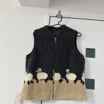 새상품급 양 자수 플리스 집업 베스트 양 히츠지 모코모코 모코모코 아우터