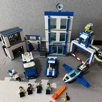 LEGO 레고 시티 60246 폴리스 스테이션 순찰차