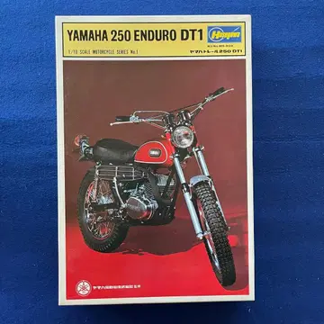 하세가와 1/10 Yamaha 250 Enduro DT1