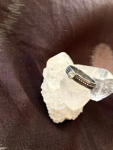 실버 스톤 부착 반지