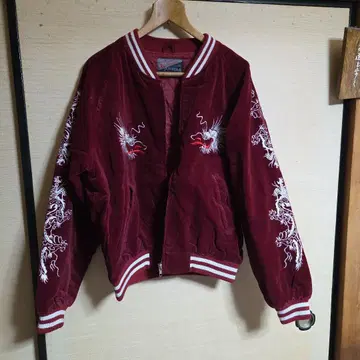 Japan Yokosuka 스카잔 버건디