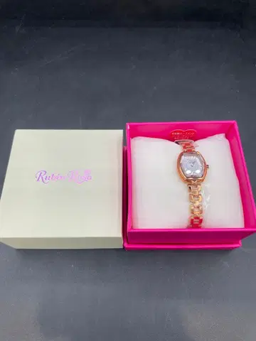 루빈 로사 골드 오벌 시계