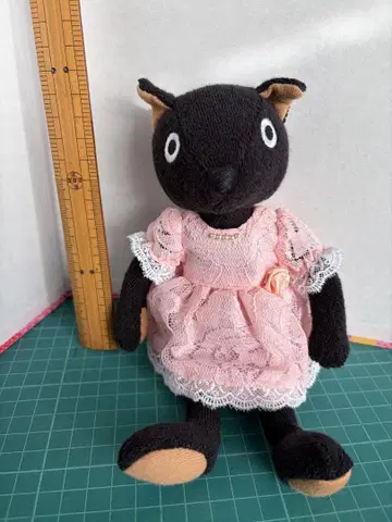 마타노 아츠코 검은 고양이 봉제 인형