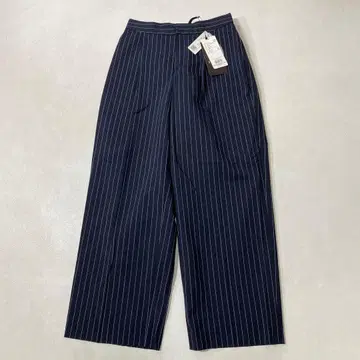 미사용 Reflect [손세탁 가능] 스트라이프 패턴 와이드 팬츠