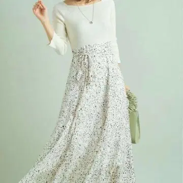 새상품급 Mystrada 마이 스트라다 바닥 플레어 도킹 원피스