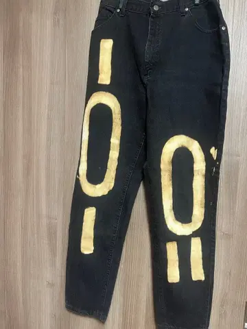 Imperfect Denim 블랙 데님 팬츠