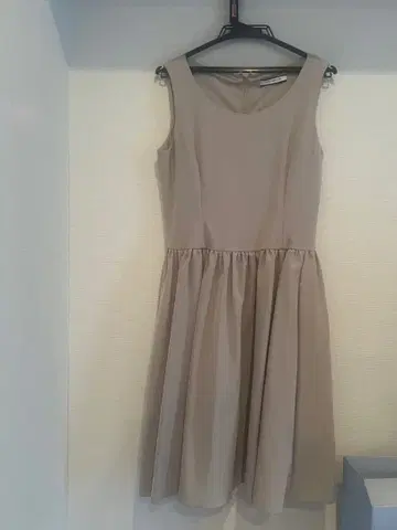 FOXEY 폭시 슬리브리스 원피스 40 사계절용