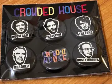Crowded House 최신 투어 공식 배지 세트!