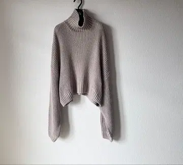 TODAYFUL 루즈 실루엣 하이넥 니트