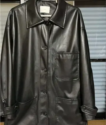 HARE 블랙 가죽 자켓