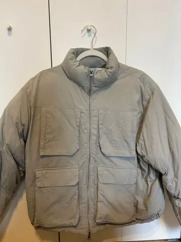 그레이 다운 자켓 멀티 포켓