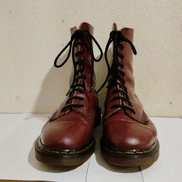 영국제 닥터마틴 10홀 UK4