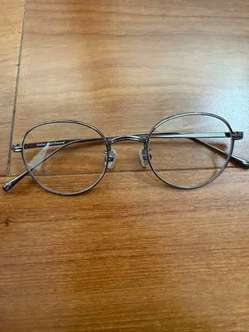 아틀리에 몽 케멜 안경