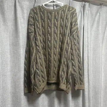 케이블 짜임 니트 스웨터 올리브 그린