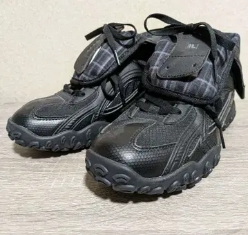 FILA X OJOS ECHAPPE MID Black / Black