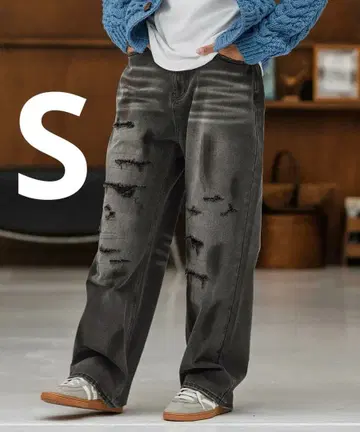 CAMBIO 릴랙스 스트레이트 데님 팬츠 S 사이즈 미사용 새상품