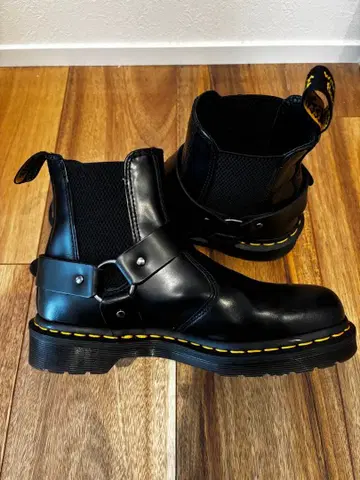 닥터 마틴 첼시 부츠 윈콕스