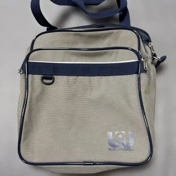 WORLD PEGASUS 그레이 숄더백