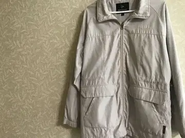 라이트 그레이 마운틴 파카