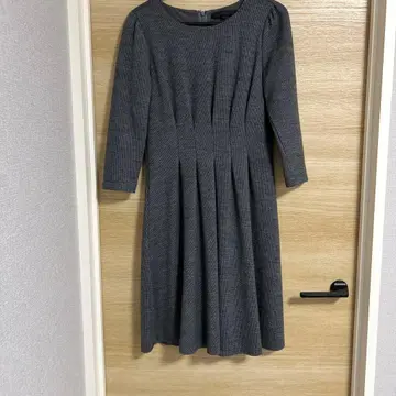 클리닝 완료 ANAYI 무릎 기장 원피스 그레이 38