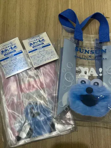 순순 마츠모토 키요시 코코카라 콜라보 클리어 백 2종 세트 스티커 2장