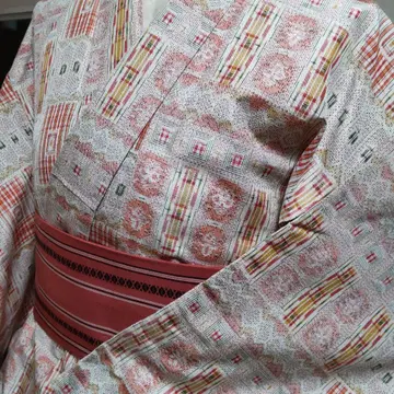 순수 실크 격자 꽃 모음 패턴 토카마치 명주 기모노 (768)