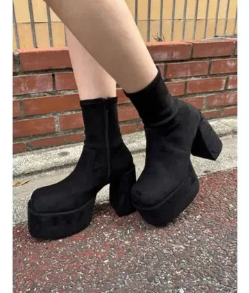 EMODA 벌키 플랜프 숏핏 부츠