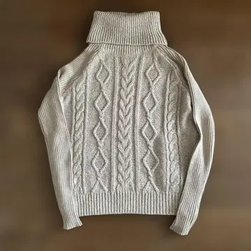 [택 포함 새상품] 예카베카 케이블 터틀넥 풀오버 프리 사이즈