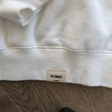 glowny 새상품 맨투맨