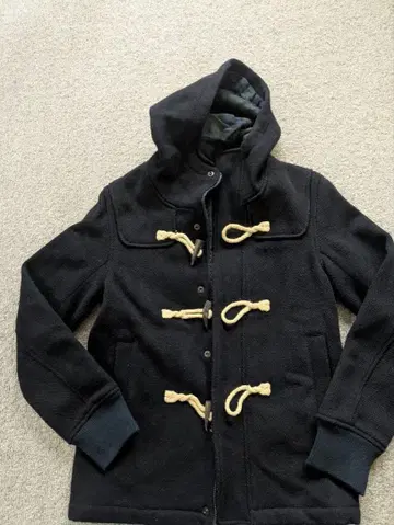 후드 부착 더플 코트