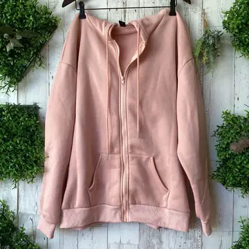 평평하게 놓았을 때 가슴 너비 70