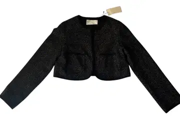 택 포함 미사용품 릴리안 캐럿 트위드 노카라 자켓 숏 기장 블랙