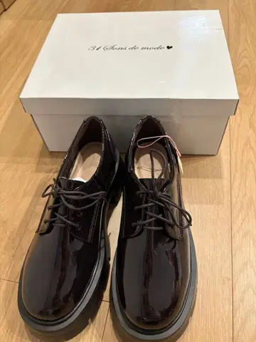 미사용 새상품 박스 포함 31 sons de mode 레이스업 슈즈