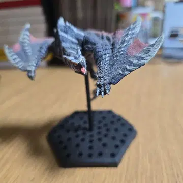 몬스터 헌터 피규어 백질풍 나르가쿠르가