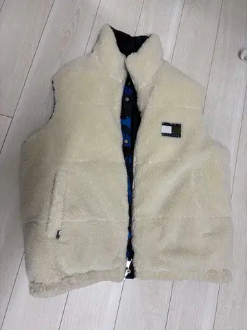 TOMMY HILFIGER 리버서블 다운 베스트