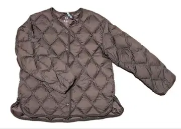 컨디션 최상 유니클로 울트라 라이트 다운 자켓 워셔블 브라운