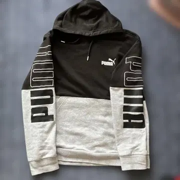 PUMA 후드티와 스웨트 팬츠 세트