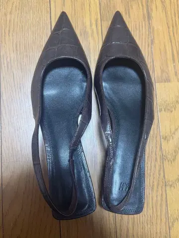 H&M 뮬 펌프스 브라운 24cm EUR38