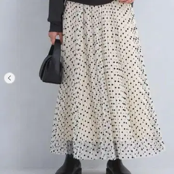 그린 라벨 릴랙싱 2WAY 튤 도트 플리츠 스커트