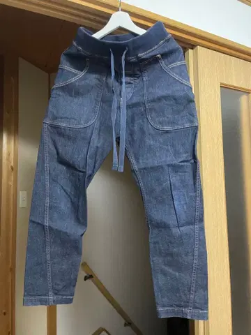 RNA URCH 다크 블루 데님 팬츠