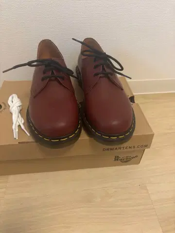 닥터마틴 3홀 신발 27cm