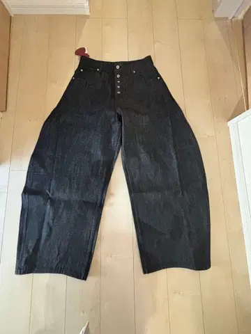 PEOPLESENSE 리지드 데님 스트릿 시크 니트 씨 착용