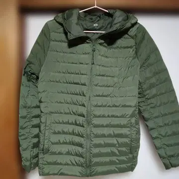 유니클로 울트라 라이트 다운 자켓 그린 XL 여성용